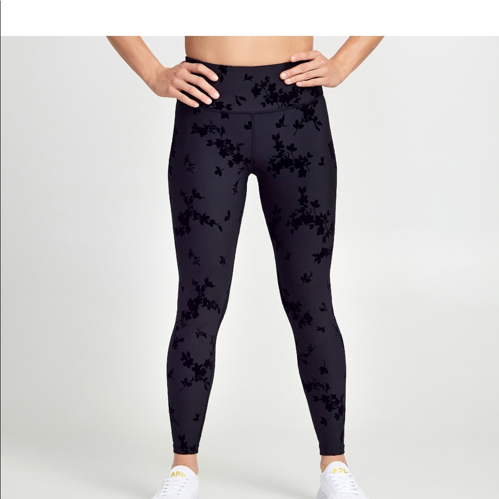 Soul by Soulcycle velvet flocked floral leggings
